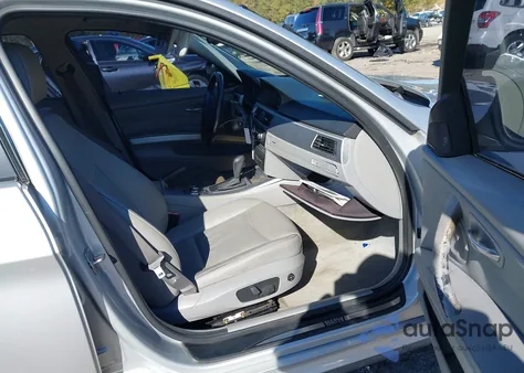 2011 BMW 328I из США, поврежденный, VIN WBAPH5G59BNM72447